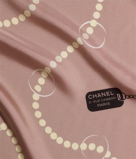 pañuelos chanel|Pañuelos Chanel para mujer .